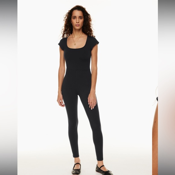 SOLD | Wilfred Free | Aritzia | Theodora Jumpsuit / Romper - Picture 1 of 7